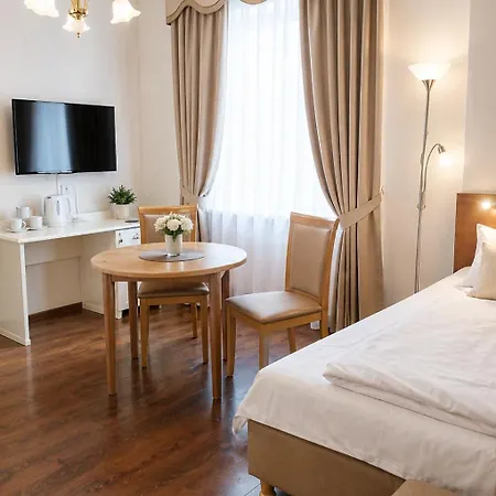 Hotel Zlaty Sloup 3*