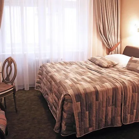 Zlatý Sloup Hotel 3*