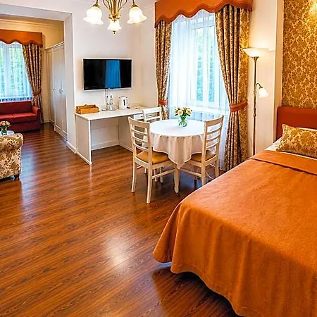 Zlaty Sloup 3*