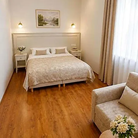 Zlaty Sloup 3*