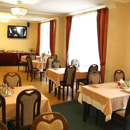 Hotel Zlaty Sloup 3*